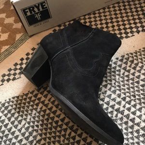 Frye Renee Seam Short Bootie